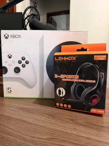 Xbox Series S + BRINDE HEADSET GAMER - entrega rápida 
