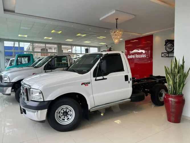 Ford F-350 3.9 8V Turbo Diesel Mec. 2018
