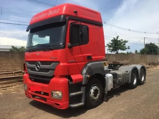 Axor 2644 2013 6x4 traçado unico dono 