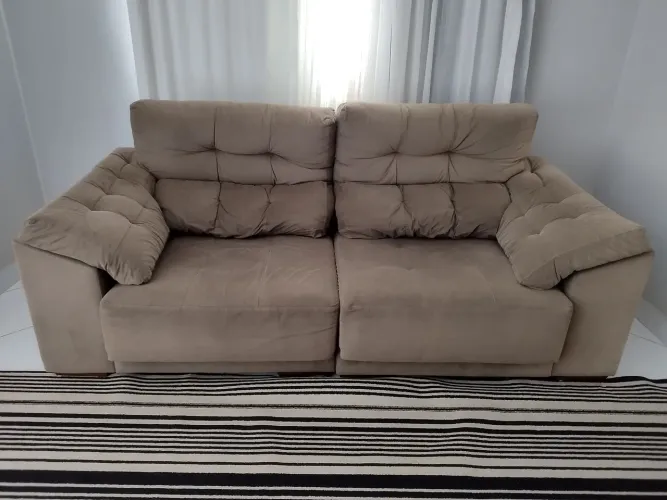 Sofá retrátil 3 lugares