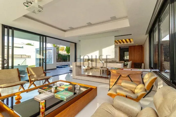Casa com 4 quartos, 690 m² - venda ou aluguel - Condomínio Chácara Ondina - Sorocaba/SP