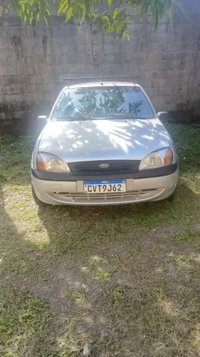 Ford Fiesta GLX 1.6 8V 3P 2000
