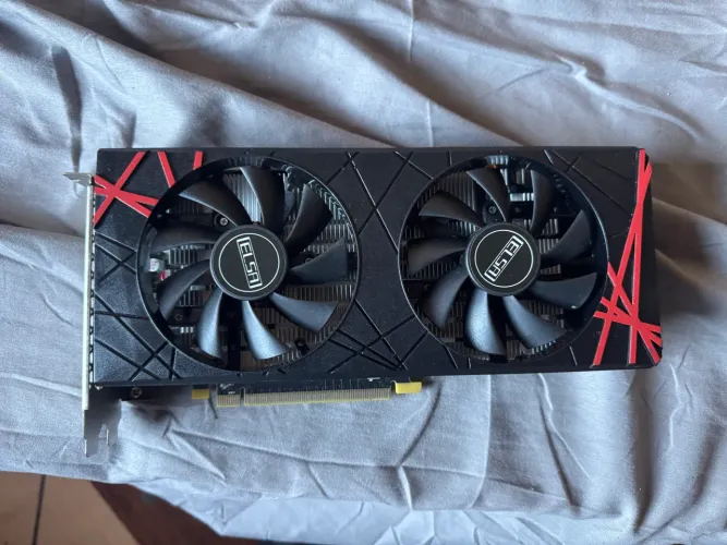 Placa de vídeo RX580 COM DEFEITO! 