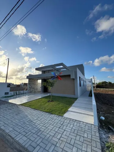 Uma casa contemporânea, elegante e funcional, pensada para quem valoriza conforto, privaci