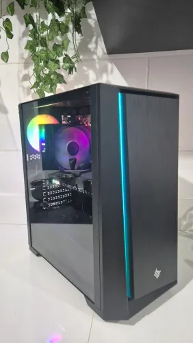 Pc Gamer R7 5700 + RTX 3070TI triple fan