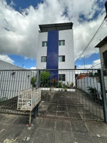 ALUGA-SE APARTAMENTO NO CENTRO DE CAMARAGIBE