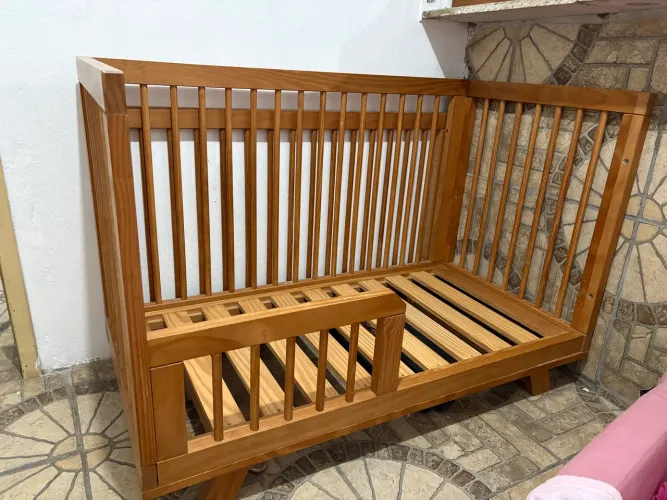 Vendo berço cama
