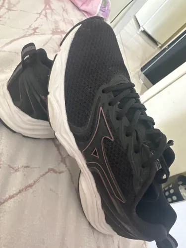 Tênis mizuno original