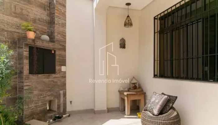 Casa de luxo para locação na Vila Mariana, São Paulo - 3 quartos, 4 banheiros, 2 vagas de