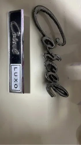Vendo emblemas 50,00 cada um Chamar PV