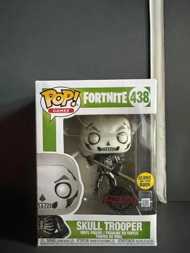 Funko Pop importado Skull Trooper #438 Fortnite