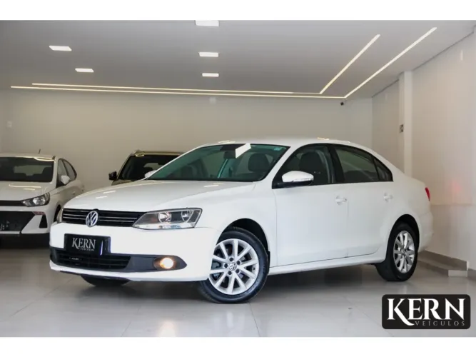 Volkswagen Jetta Comfortline 2.0 T.flex 8V 4P Tipt. 2013