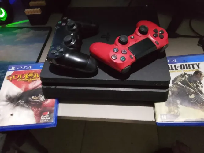 PS4 slim SSD 1 TB