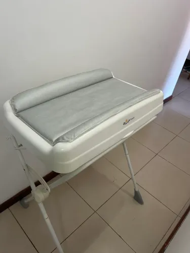 Banheira com trocador