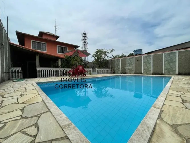 Casa à venda no ao lado de todo centro comercial de Guapimirim RJ