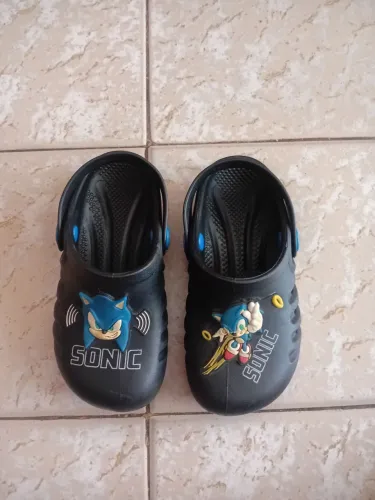 Crocs infantil grendene tam 25