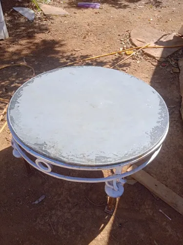 Mesa de mármore