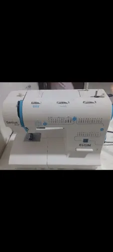 Máquina de costura Genius 