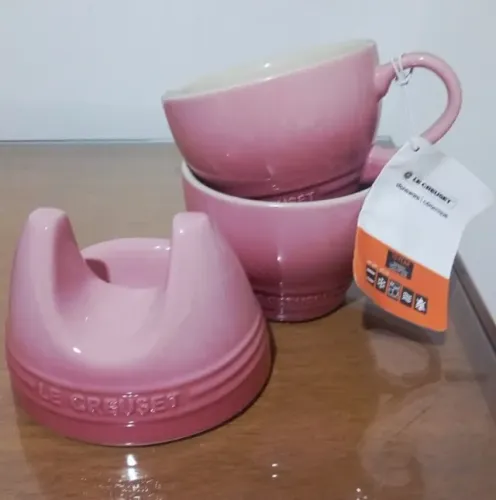 Set Descanso Para Tampa e Canecas Le Creuset