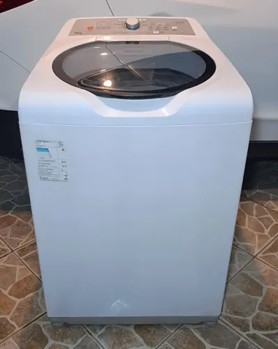 Vendo linda máquina de lavar Brastemp 15kg