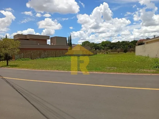 Terreno em Condomínio à Venda em São José do Rio Preto-SP - Condomínio Parque Residencial 