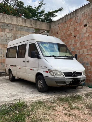 Mercedes-Benz Sprinter 313 Van Std. 2.2 129cv 13l.dies 2005