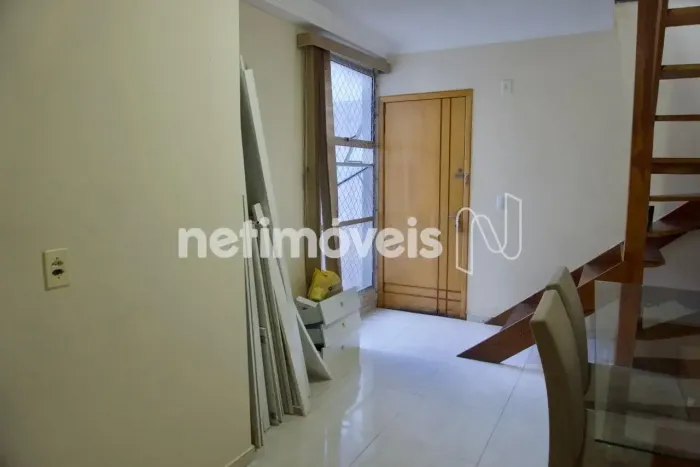 COBERTURA À VENDA NO CAMARGOS CONFORTO, PRIVACIDADE E ÓTIMA LOCALIZAÇÃO!