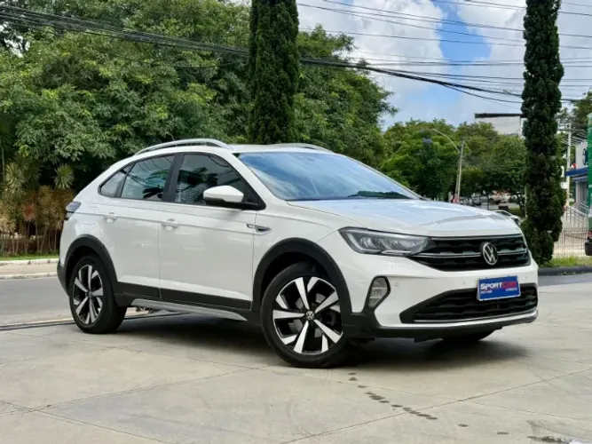 Volkswagen Nivus Highline 1.0 200 TSI Flex AUT 2021