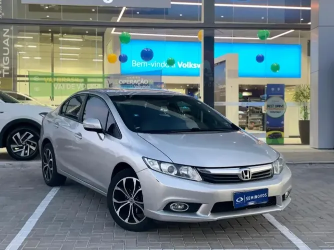 Honda Civic Sedan LXR 2.0 Flexone 16V Aut. 4P 2014