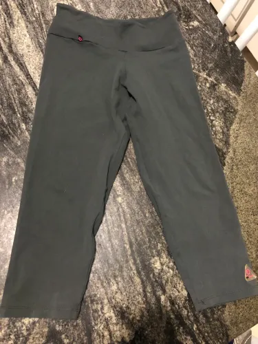 Calça de ginastica/fitness. Modelo curto