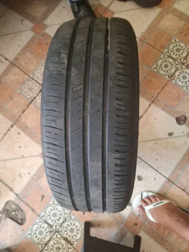 Pneus aro 16 205/55 R16