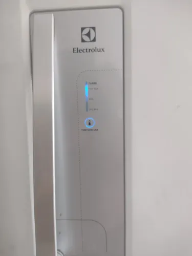 Geladeira Eletrolux Frost free