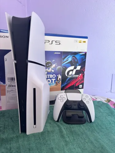 Ps5 Slim com leitor de disco - Versão atual preto fosco