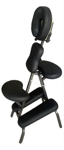 Cadeira de quick massage semi nova. 