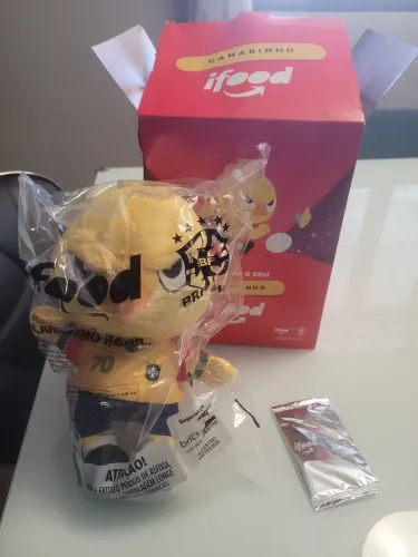 Canarinho ifood 70 lacrado!