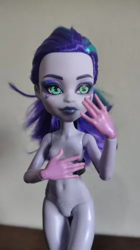 Twyla - Monster high (sem acessórios)