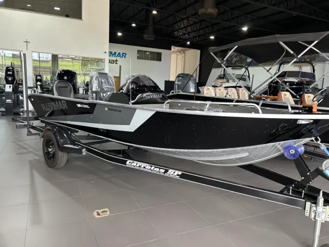 Lancha Fluvimar Cherokee 180 + 100hp