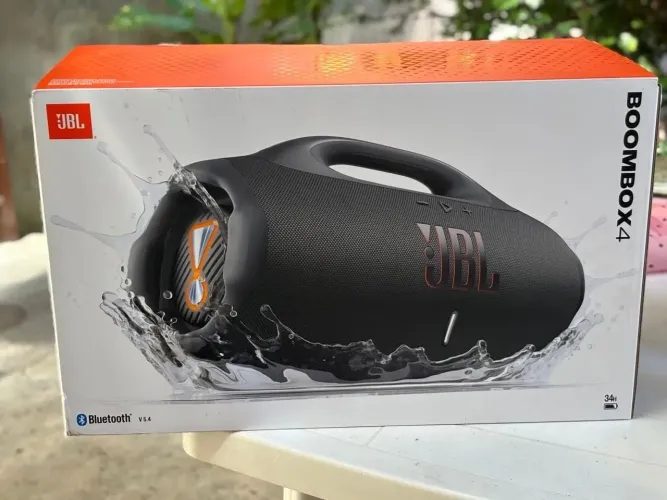 Jbl boombox 4 preta lacrada