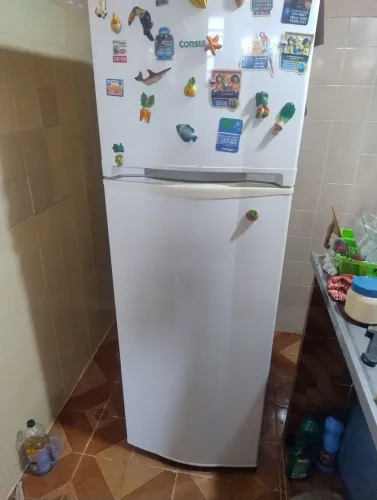 Geladeira Frost Free Consul 340 litros