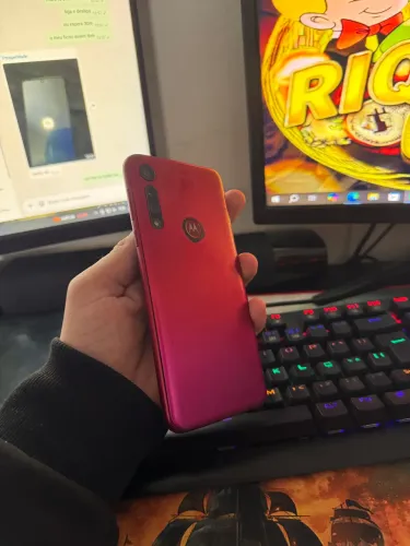 Motorola moto g8, vendo!! Aceito proposta.