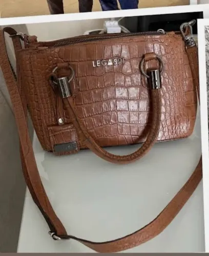 Bolsa Legaspe em Couro