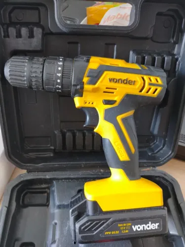 Parafusadeira Furadeira Pfv120i De Impacto Vonder Cor Amarelo