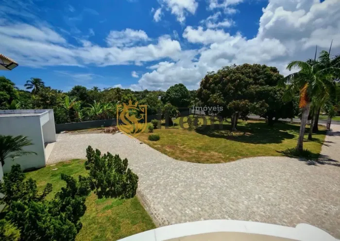 CASA RESIDENCIAL em LAURO DE FREITAS - BA, PORTÃO