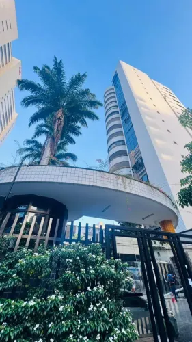 Imóvel para aluguel tem 233 metros quadrados com 3 quartos em Meireles - Fortaleza - CE