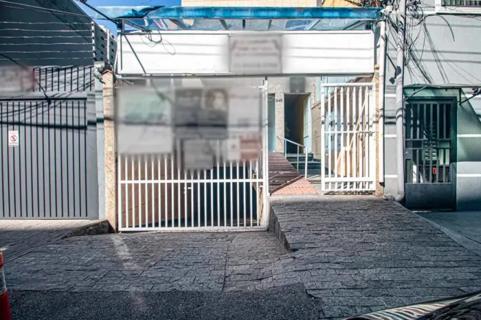 Loja na Rua Paulo de Faria, 246 - Salão 60 m²