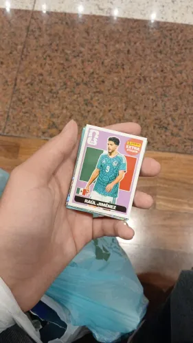figurinha extra copa 2026 raul jimenez lilas 