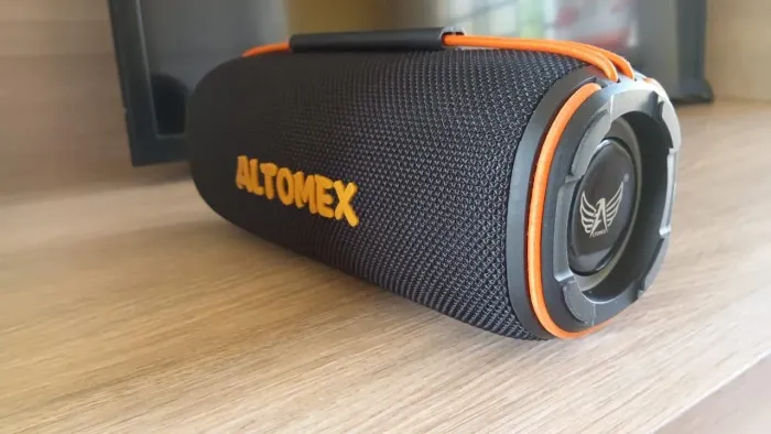 Caixinha de som altomex ( prova d'água) 60w.