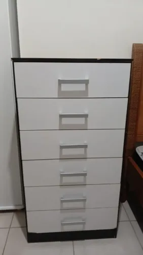 Cômoda R$ 130