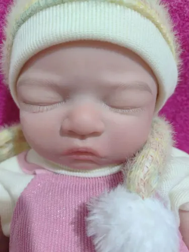 Bebê reborn de silicone sólido