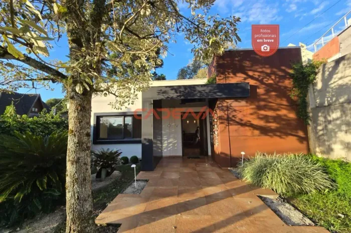 Casa comercial com e para aluguel em Vista Alegre